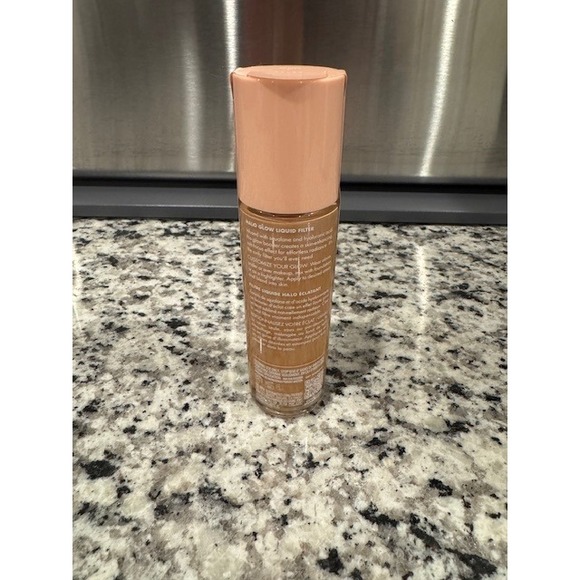 e.l.f. Halo Glow Liquid Filter Medium 4 Radiant‎ Finish Makeup Foundation - Picture 4 of 6